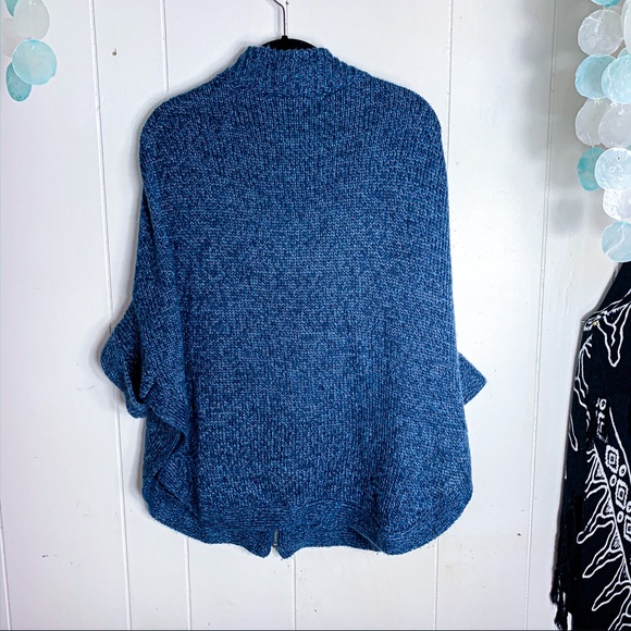 [SALE]  Romeo & Juliet couture knit zip up sweater - Picture 7 of 8